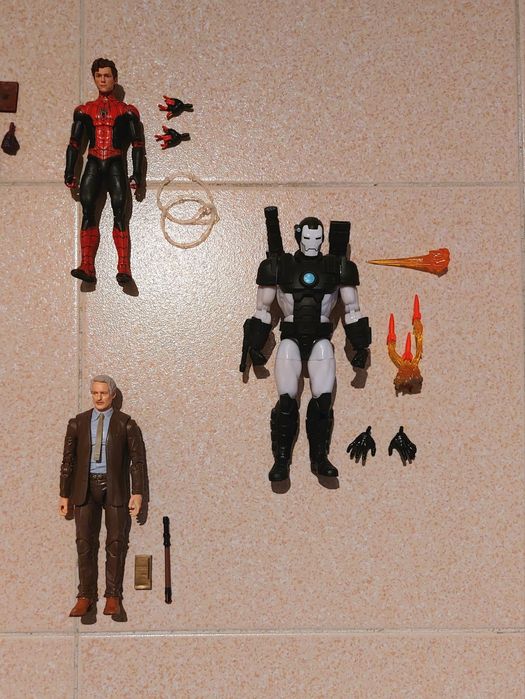 Marvel Legends/Star Wars Black Series/Mcfarlane Toys - Figuras de Ação Várias