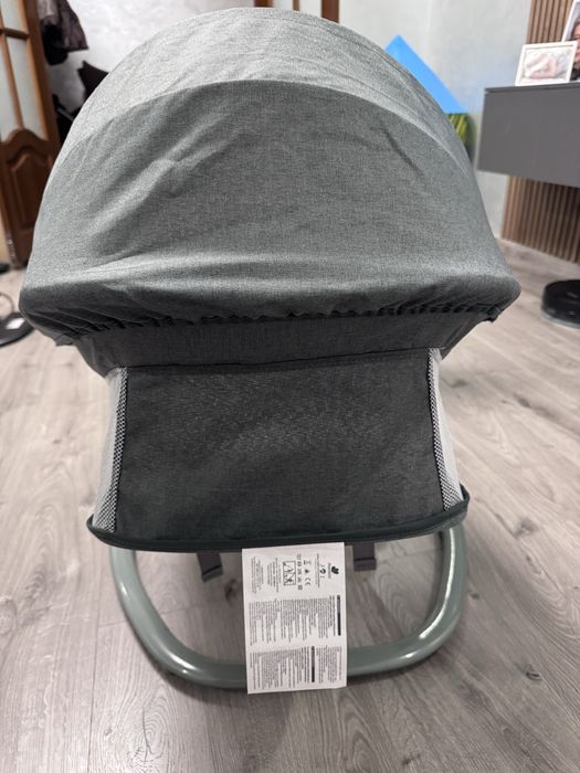 Продам укачивающий центр Mastela