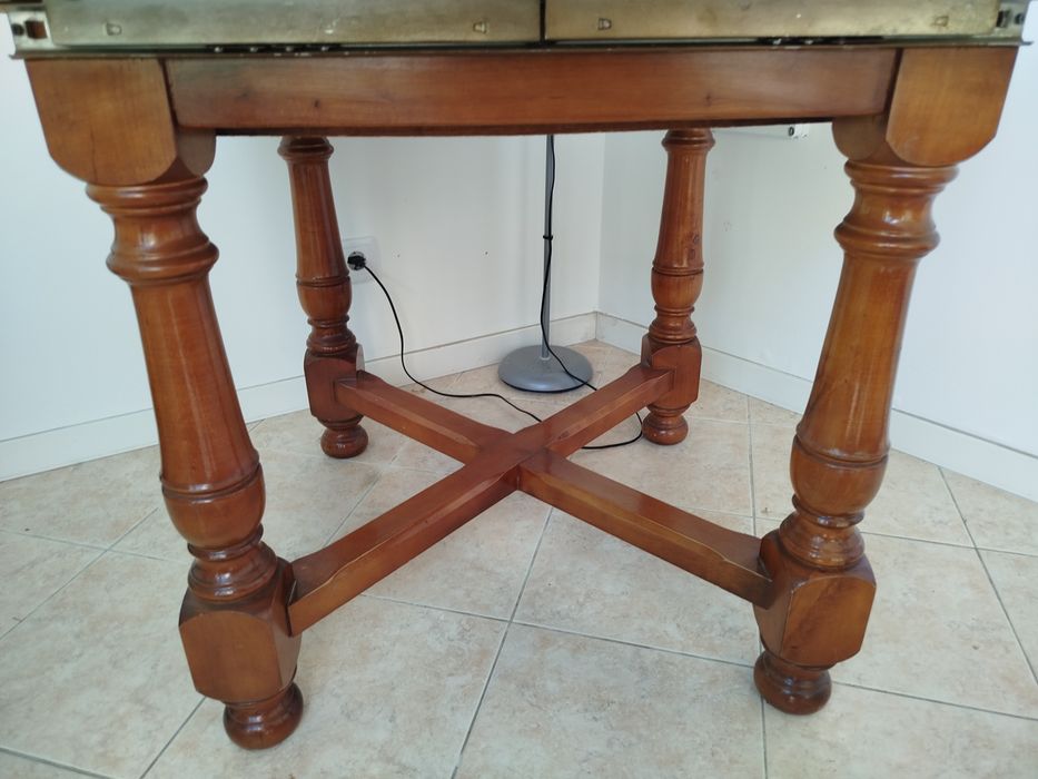 Mesa com extensão