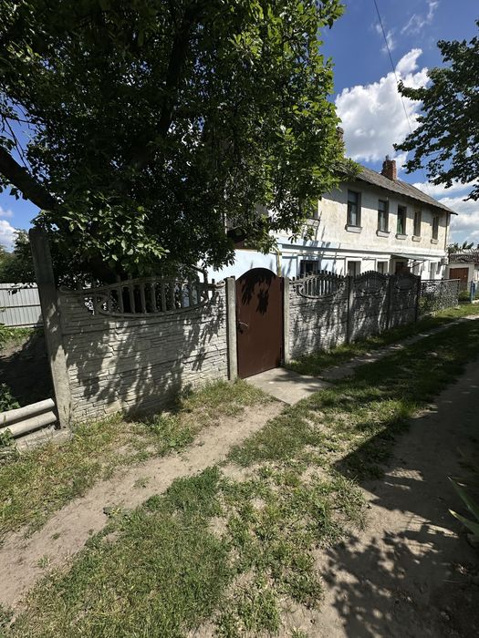 ($) Продам квартиру в Здолбунові