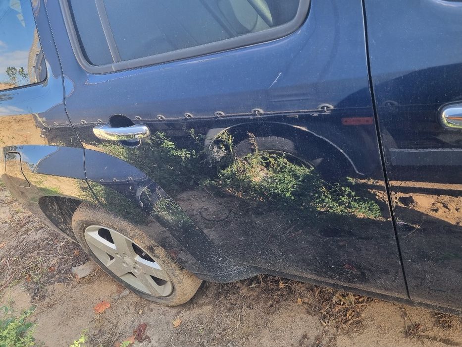 Drzwi prawe tył Chevrolet HHR 37U