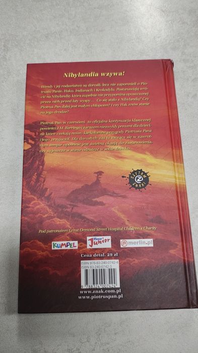 Piotruś Pan w czerwieni. Geraldine McCaughrean