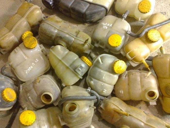 расширительный бачок Opel Vectra Astra Zafira Insignia Signum Corsa