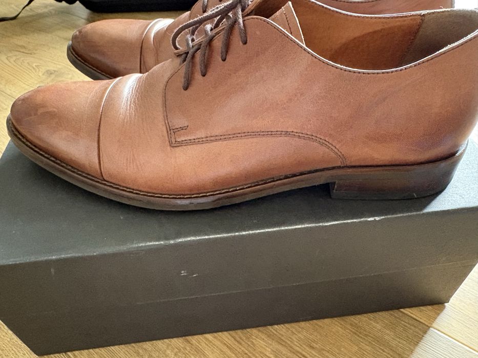 Buty wizytowe Vistula Falcon rozm 42
