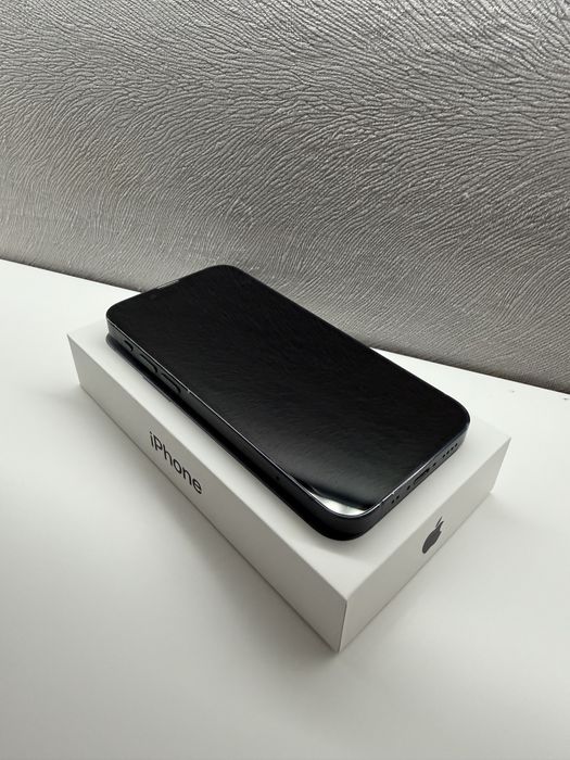 iPhone 13 Mini Midnight 256GB 5G + pudełko + nowy kabel