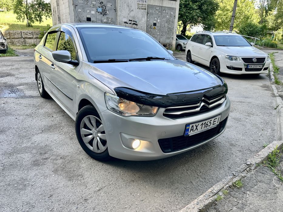 Продам авто Citroen C-Elysee 2015 г в 1.6л Дизель diesel