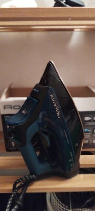 Ferro engomar rowenta