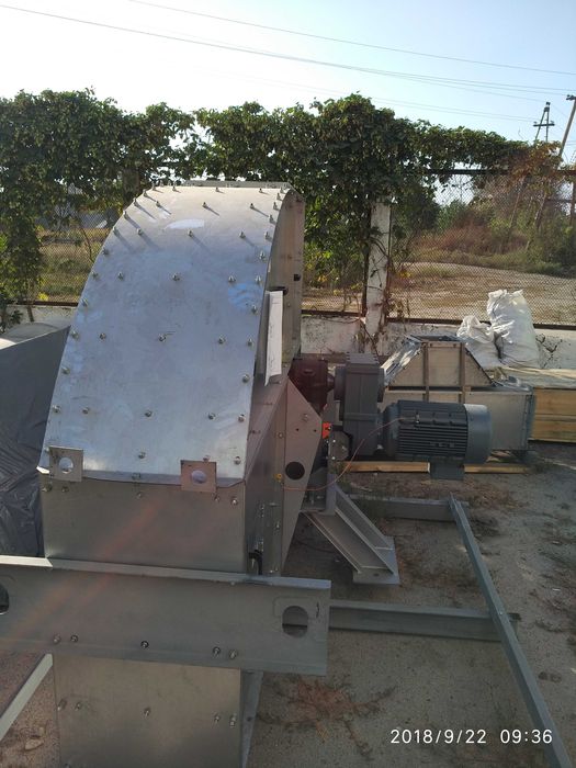 Нория оцинкованная ленточная,цепная,ланцюгова,стрічкова,елеватор