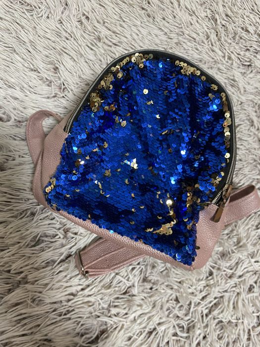 Рюкзак з блискітками