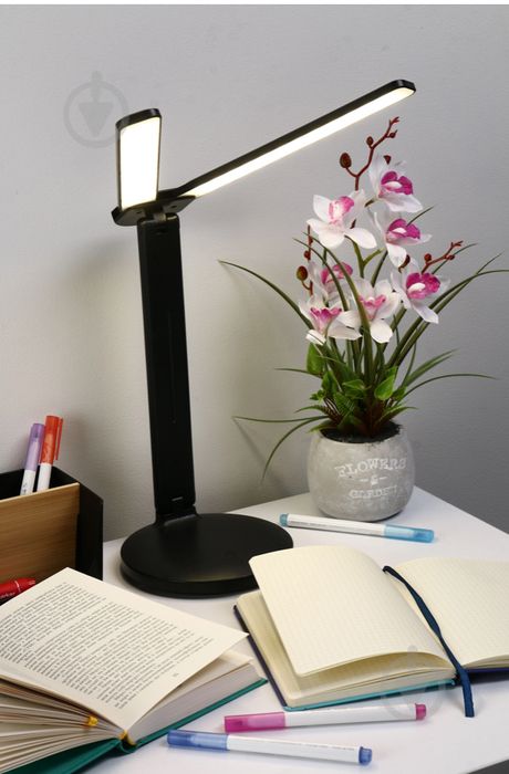 Настільна лампа Accento