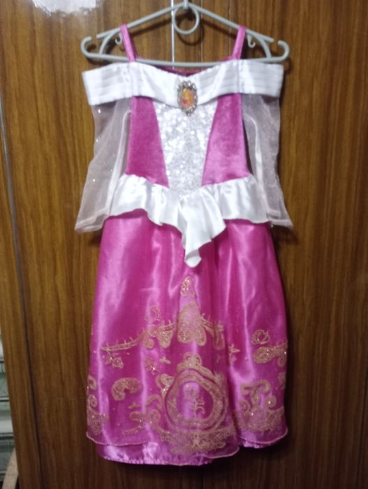 Сукня для дівчинки