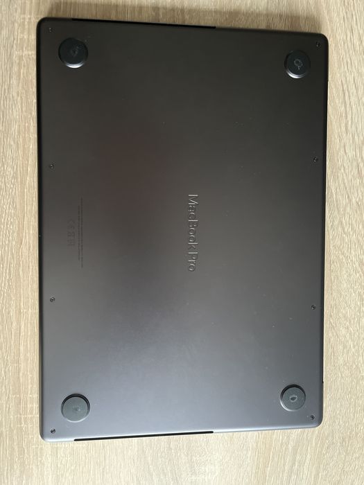 Apple MacBook M3 Pro/36GB/512 Gwiezdna Czerń 14R GPU