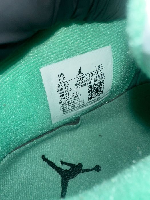 Jordan 4 Seafoam 43 e 44