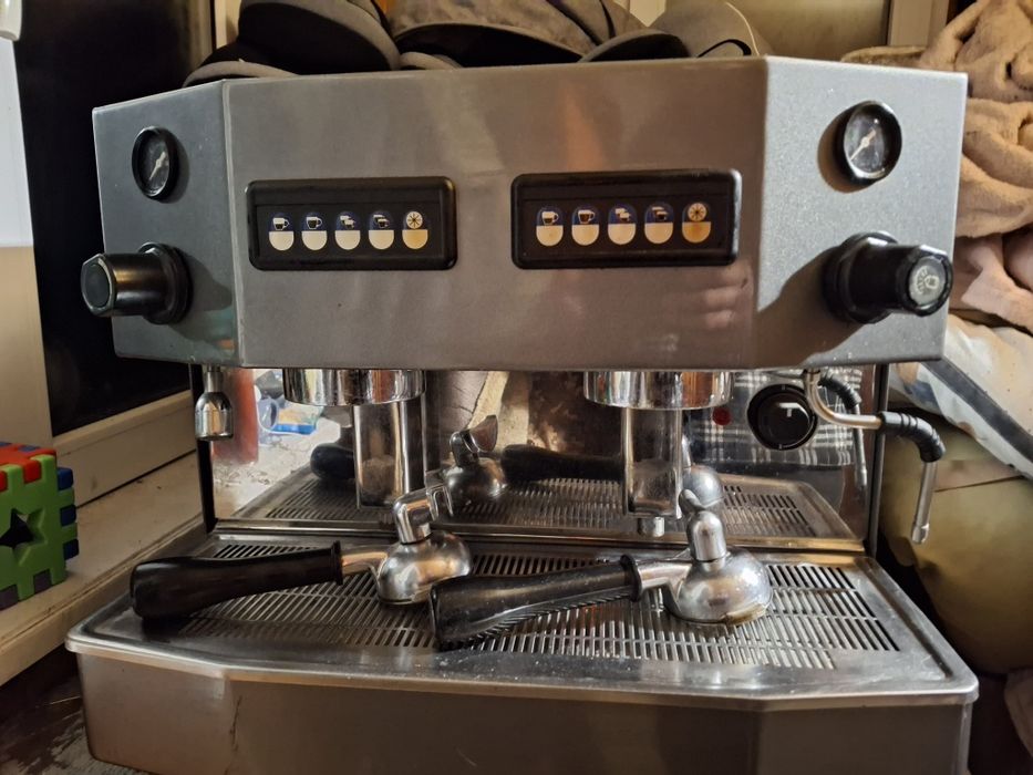 Продам професійну кавову машину SAB JOLLY COMPATTA