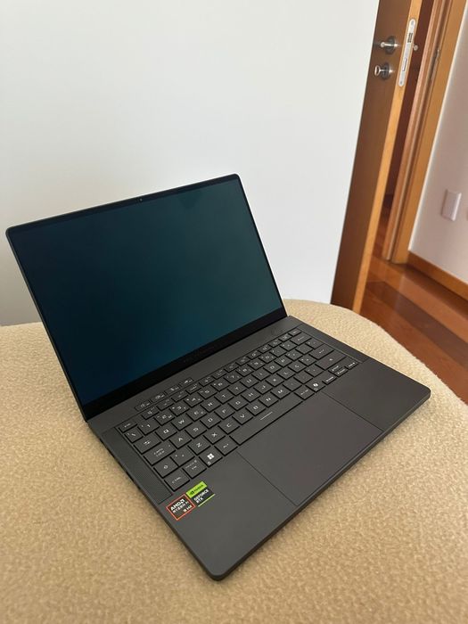Portátil Gaming ASUS Zephyrus G14 2025 OLED | Ryzen 9 | 32GB | RTX 5070