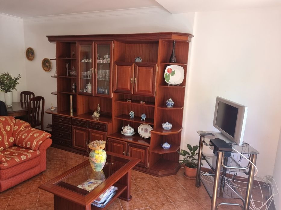 Movel De Sala em bom estado