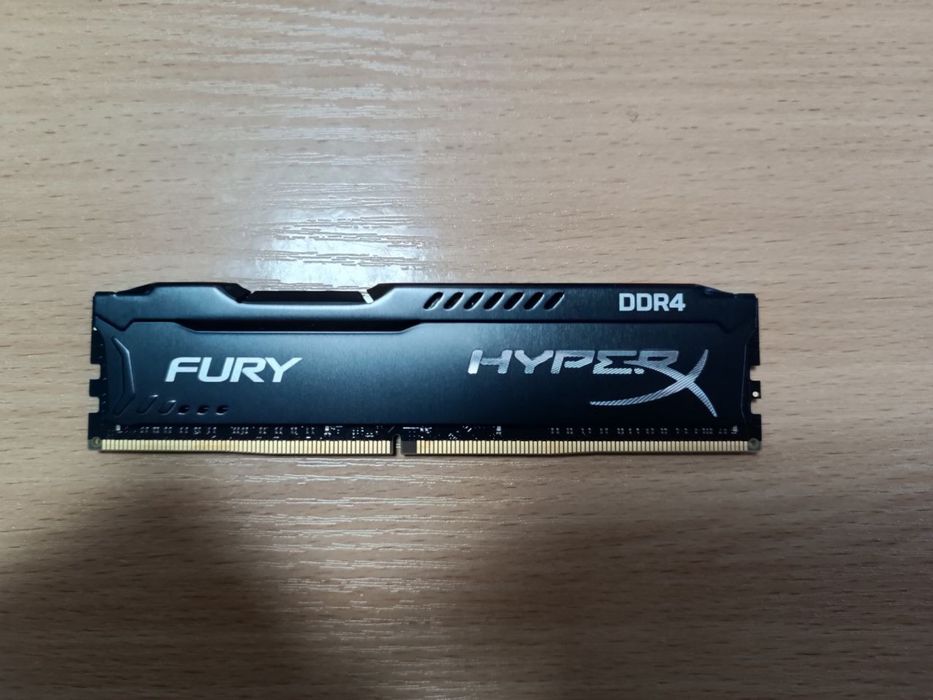 Оперативна памʼять HyperX (Kingston) Fury Black DDR4; 8 ГБ