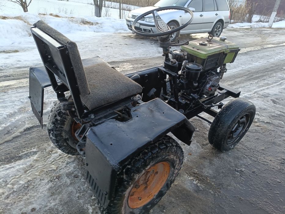 Мототрактор зубр  8 коней (мотоблок) . Можу доставити.