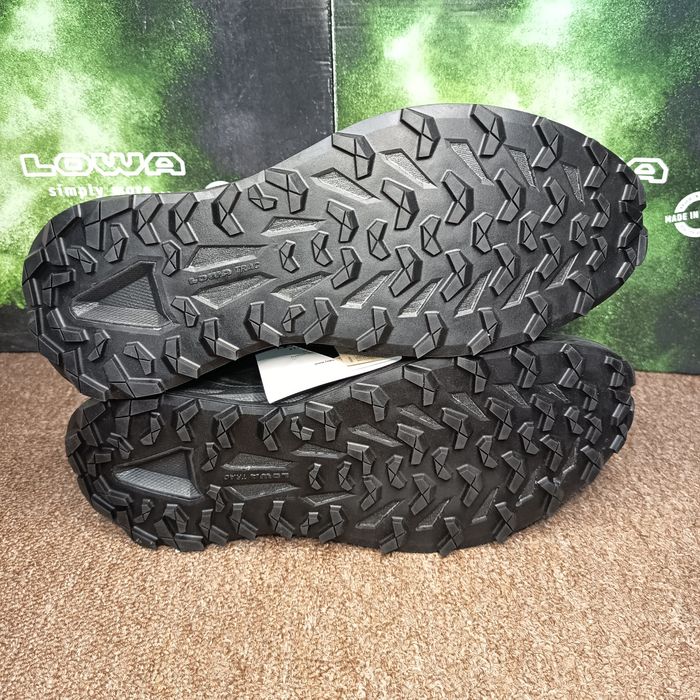 37-48,5. Тренінгові черевики Lowa Fortux GTX QC Black