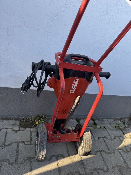Mlot Hilti TE 2000 AVR na wózku używany sprawny