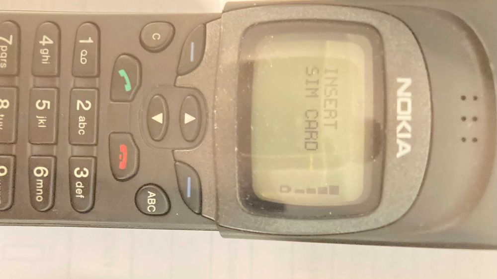 NOKIA 8110 ("Matrix") Type NHE-6BX Made in Finland