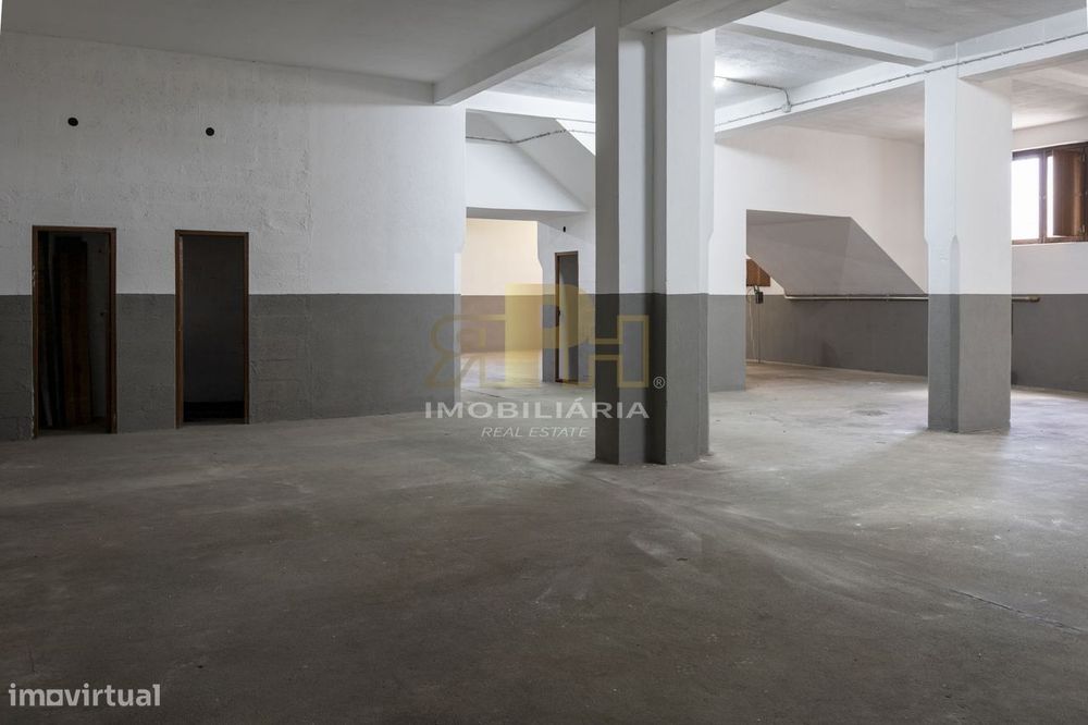 Garagem  Arrendamento em Santarém (Marvila), Santa Iria da Ribeira de