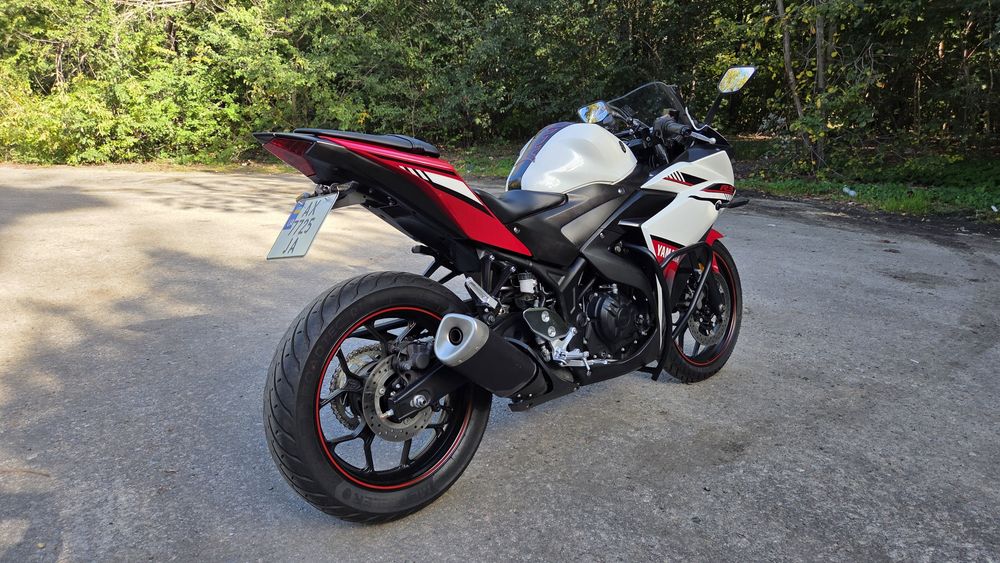 Yamaha YZF-R3 2016