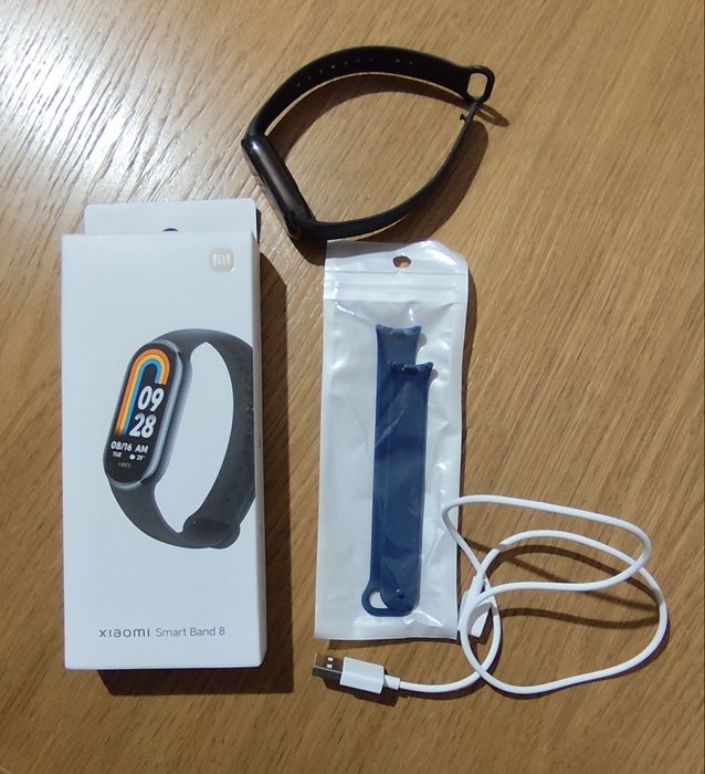 Opaska Xiaomi Mi Band 8