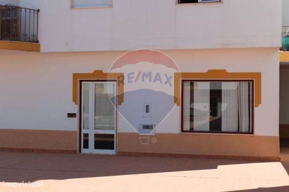 Loja  para venda — Nossa Senhora Da Conceição E São Bartolomeu, Évora