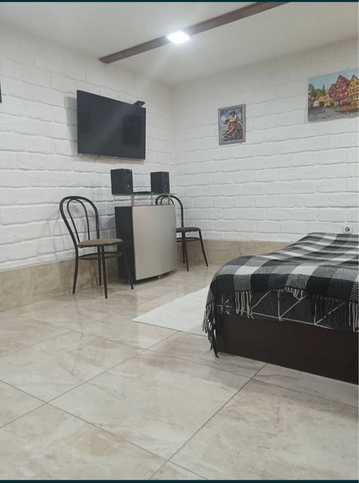 Без відкл СВІТЛА!ДокументиДвохкімнатна в новому 4 поверховому будинку!