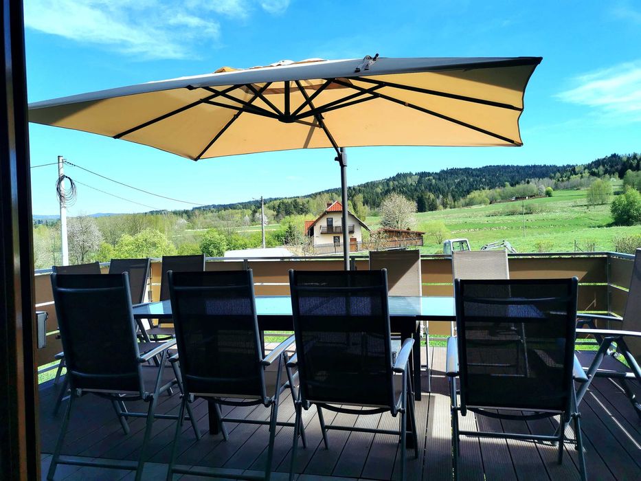 Jacuzzi, sauna, balia – luksusowy domek/apartament w górach, basennoclegi
