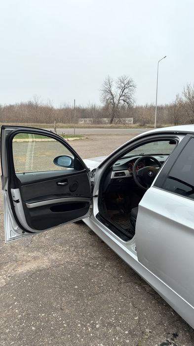 Bmw E90 2.0 дізель на автоматі