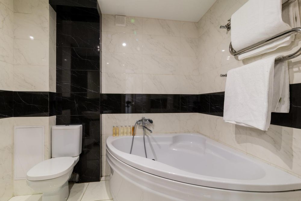 Люкс вид на Днепр, центр, джакуззи