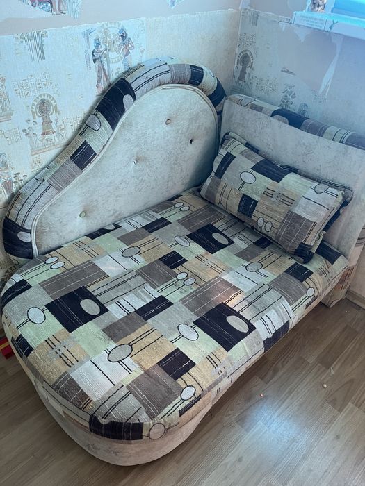 Продам диван малютку