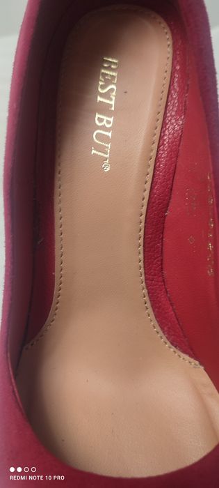 Sprzedam skórzane zamszowe szpilki firmy best but