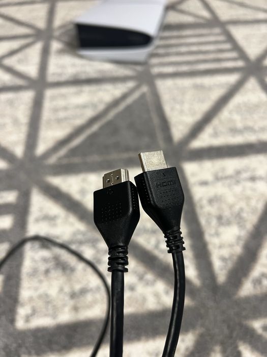 Ігрова приставка Sony Playstation 5, 1 TB памʼяті з дисководом