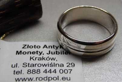 Srebrna obrączka 5,9 mm. wklęsła ozdoba R.11