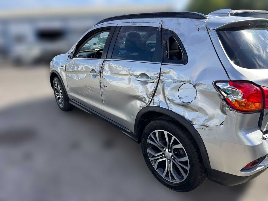 Mitsubishi ASX SUV 1.6 MIVEC 117cv de 2018 Salvado