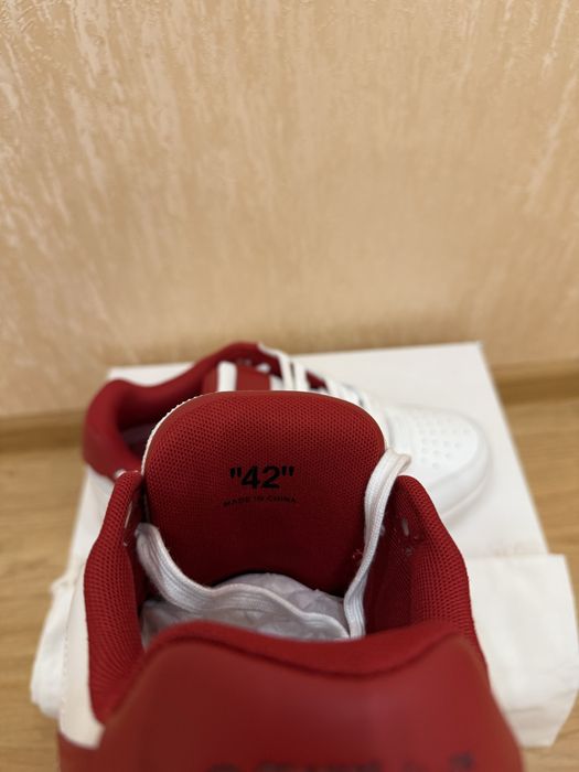 Кроссовки оригинал Off-White Out Of Office