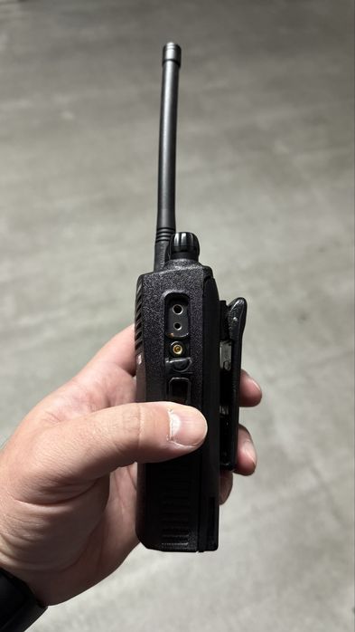 Kit Motorola CP040 VHF Rádios (Walkie Talkies profissionais)