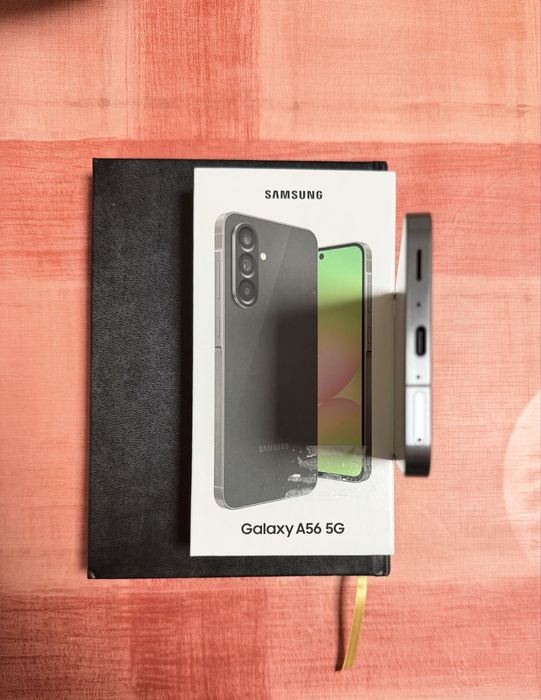 Troco Samsung Galaxy A56 8gb/128gb novinho