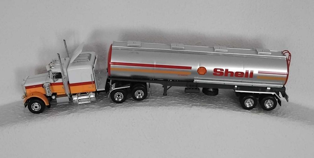 Camião Peterbilt 359 «SHELL», 1970. 25€.   Vendo miniaturas da minha coleção 1/43.