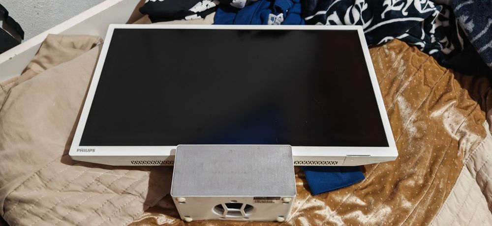 LCD Philips 24 polegadas