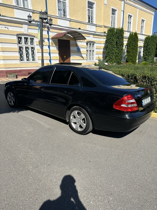 Продам Мерседес,авто в хорошому стані…