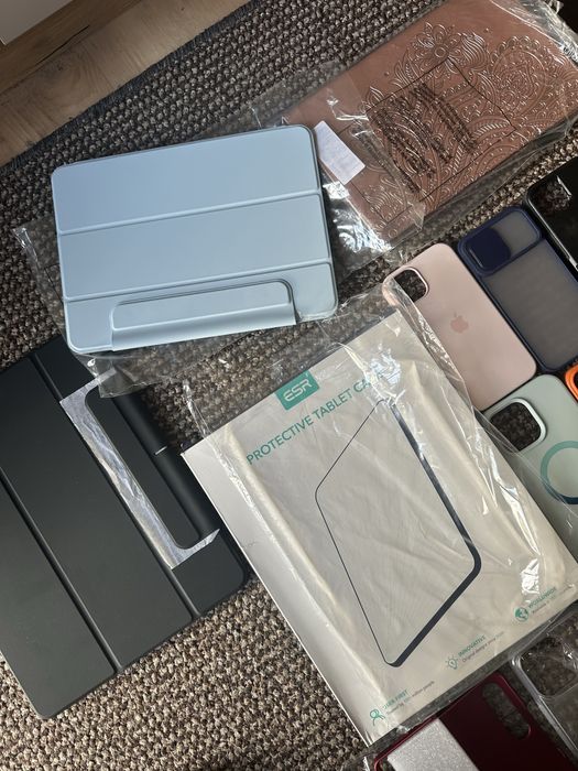 Zestaw etui tablet telefon iphone apple samsung nowe używane