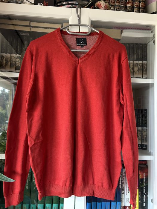 Czerwony męski sweter pako lorente 38