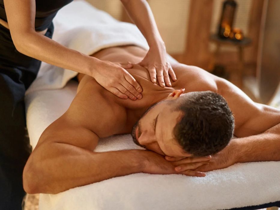 Massage at Hotel, apartament, at home, Kyiv. Премиум масаж Киев