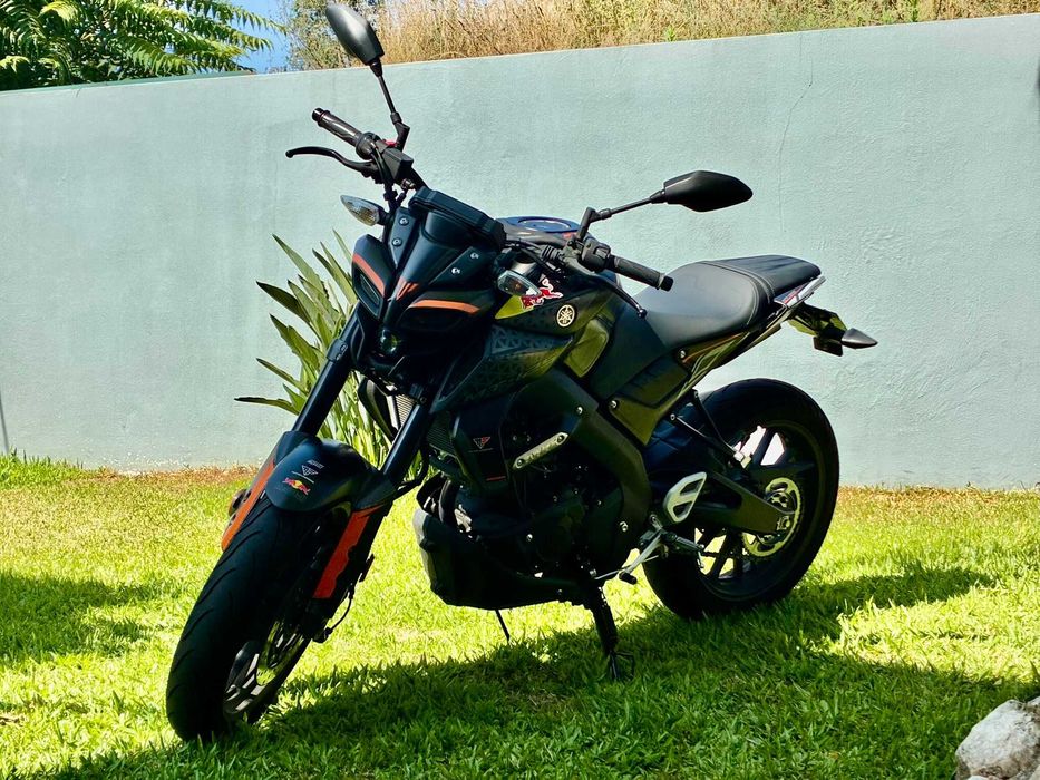 Yamaha MT-125 (Como Nova)