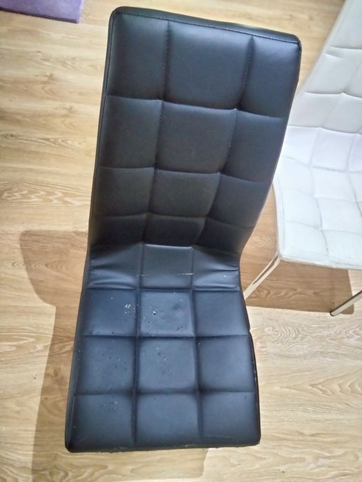 Cadeiras para restaurar