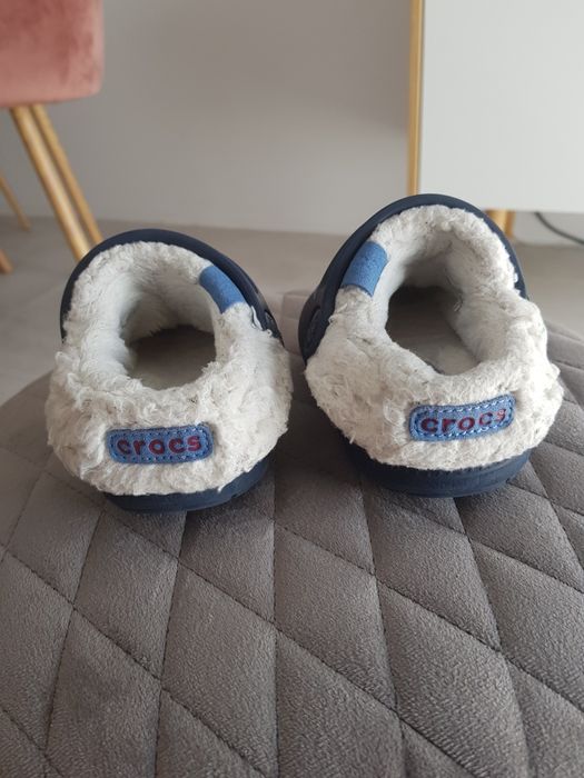 Crocs 24 granatowe